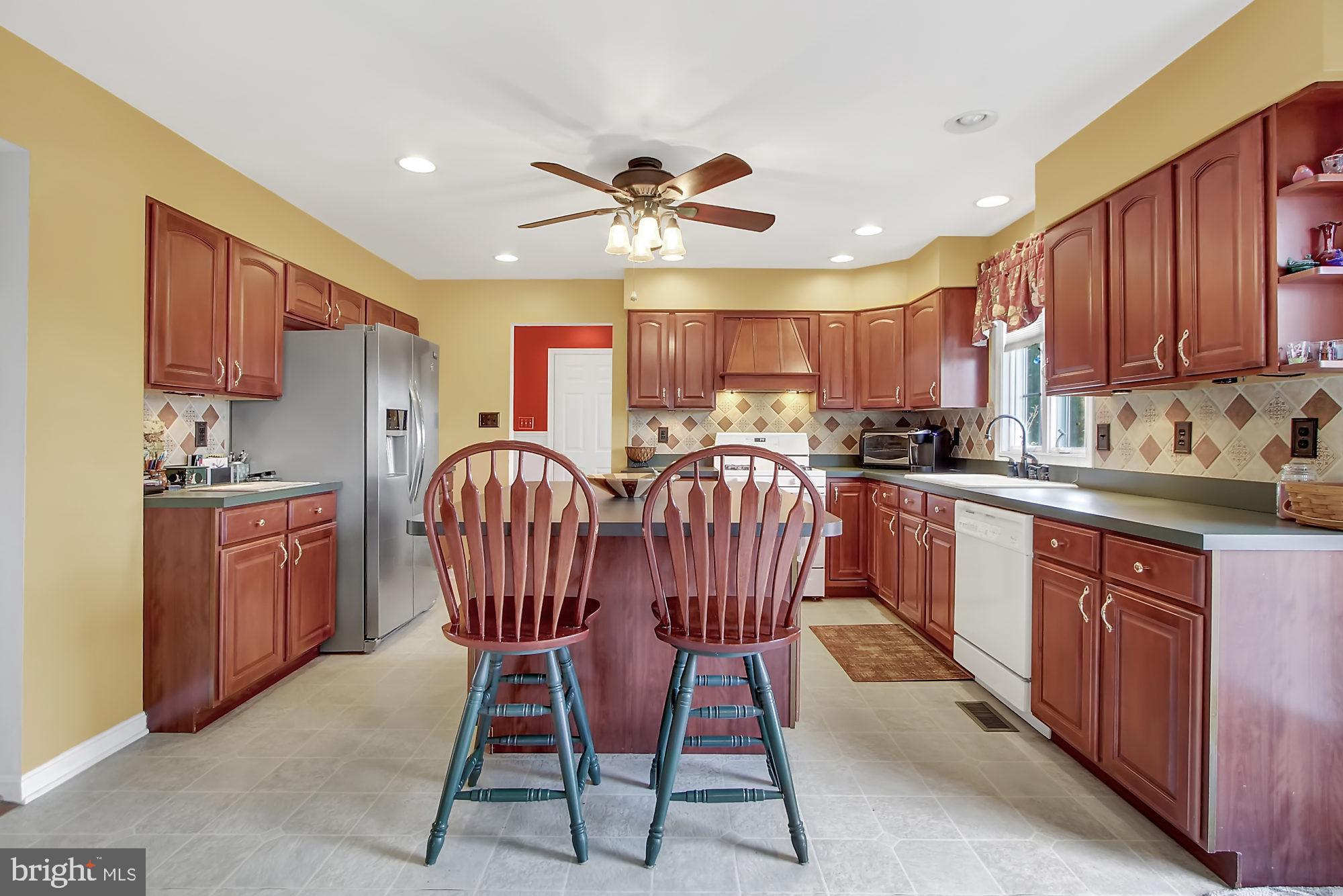 3625 Eagle Ridge Court Hanover, PA 17331 - Photo 11 of 35 Gallery Image 11