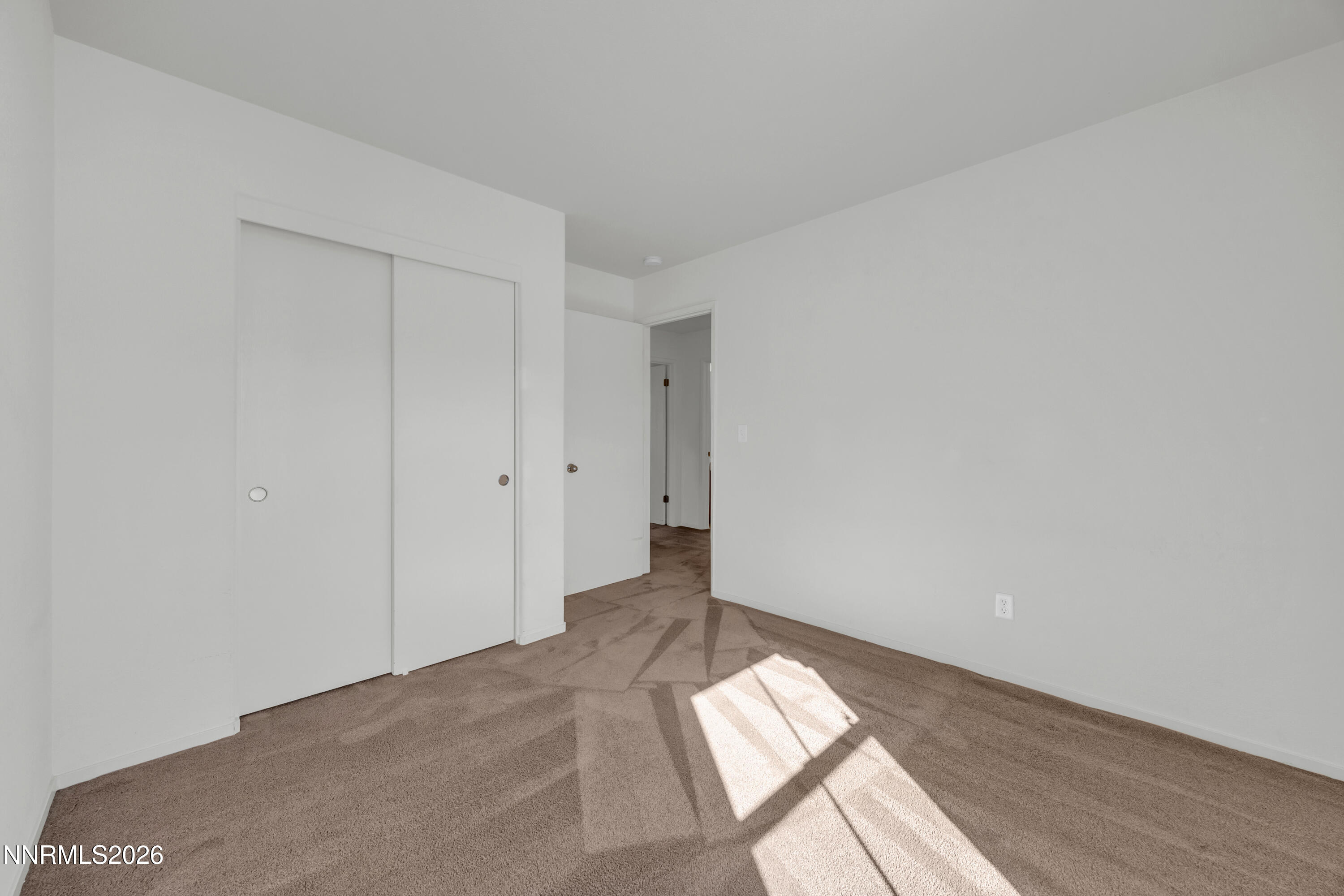 11385 Verazae Drive Reno, NV 89521 - Photo 15 of 32 30_img_4250