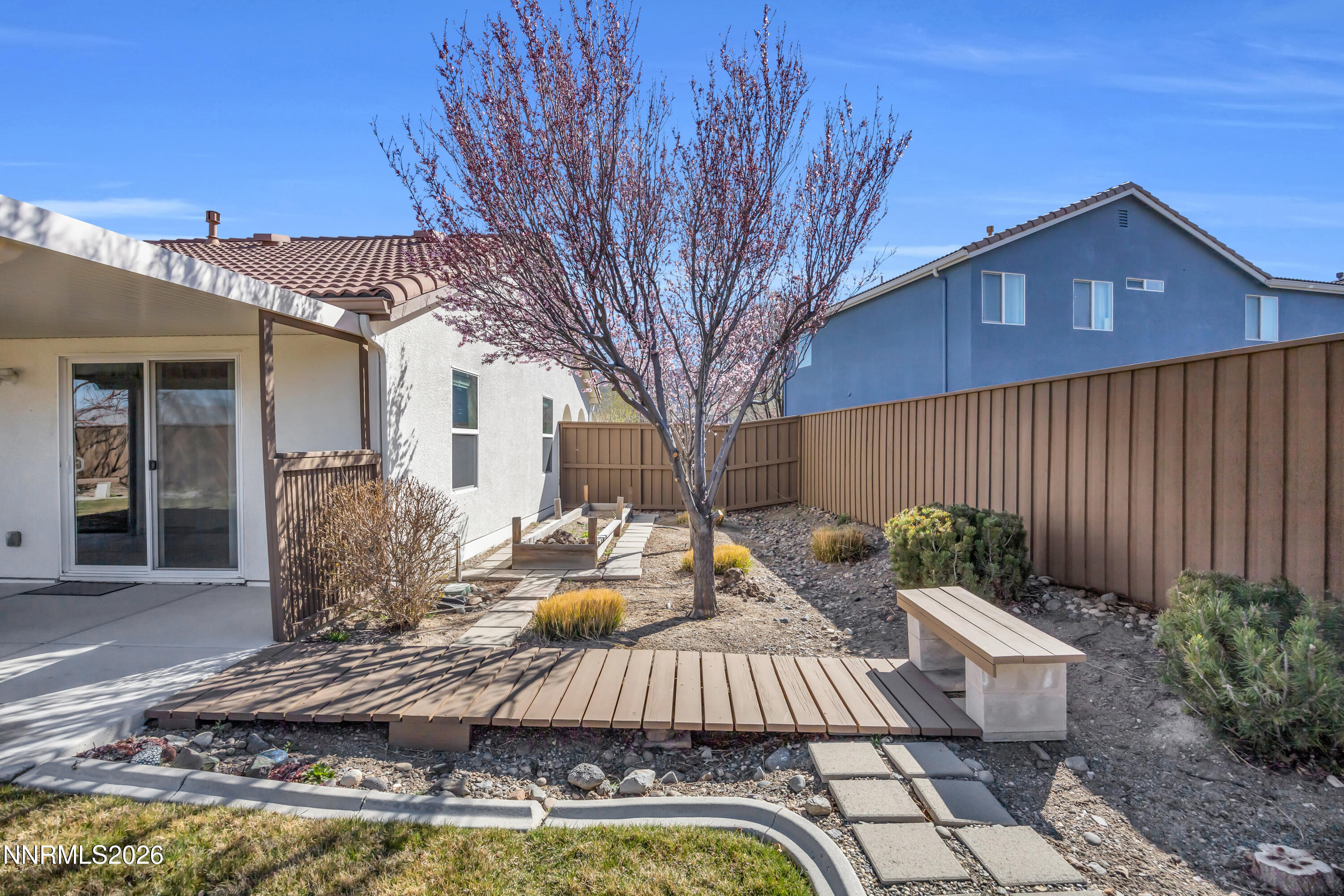 11385 Verazae Drive Reno, NV 89521 - Photo 21 of 32 41_img_4302