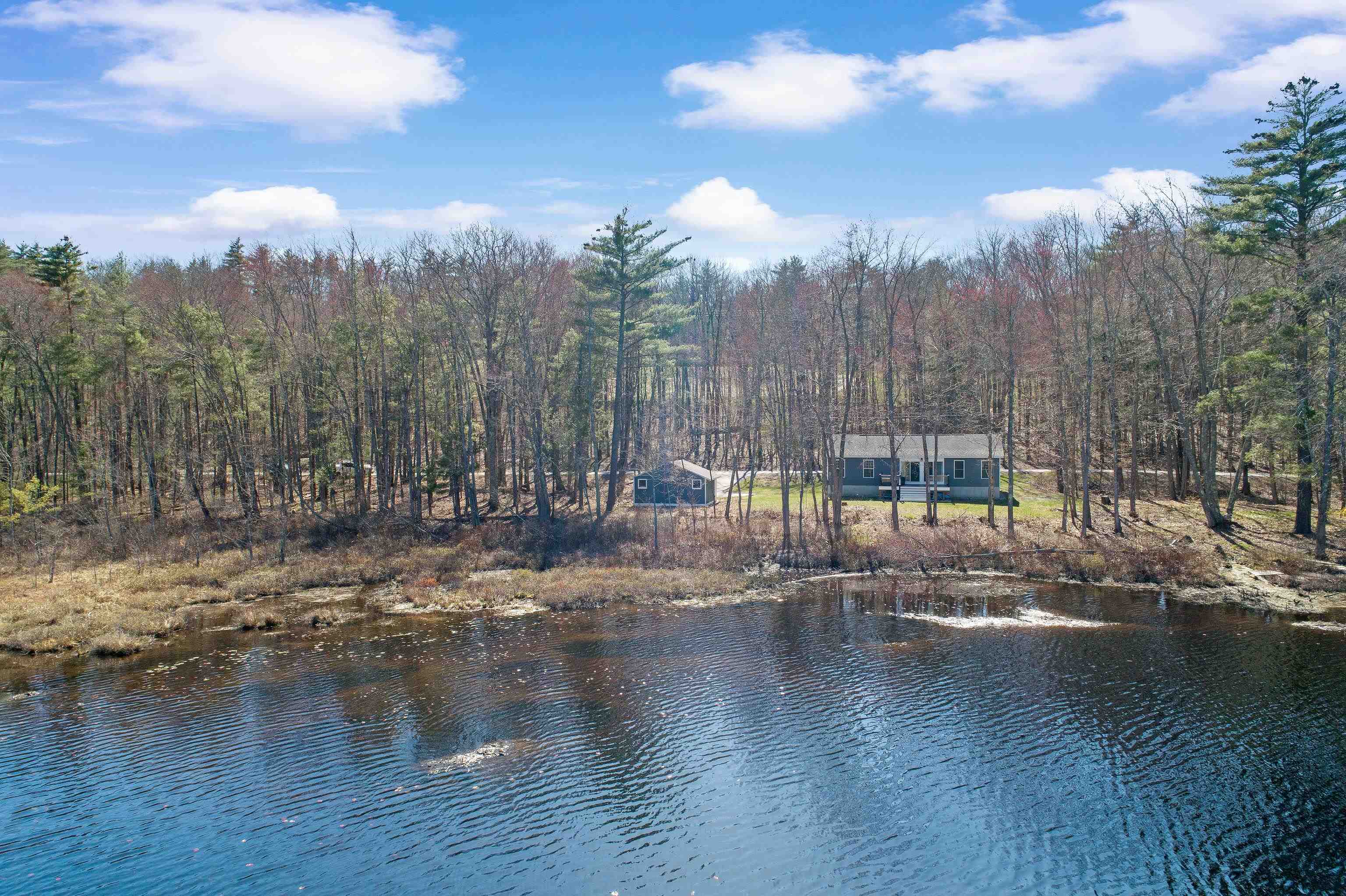 46 Snow Pond Road Concord, NH 03301 - Photo 5 of 40
