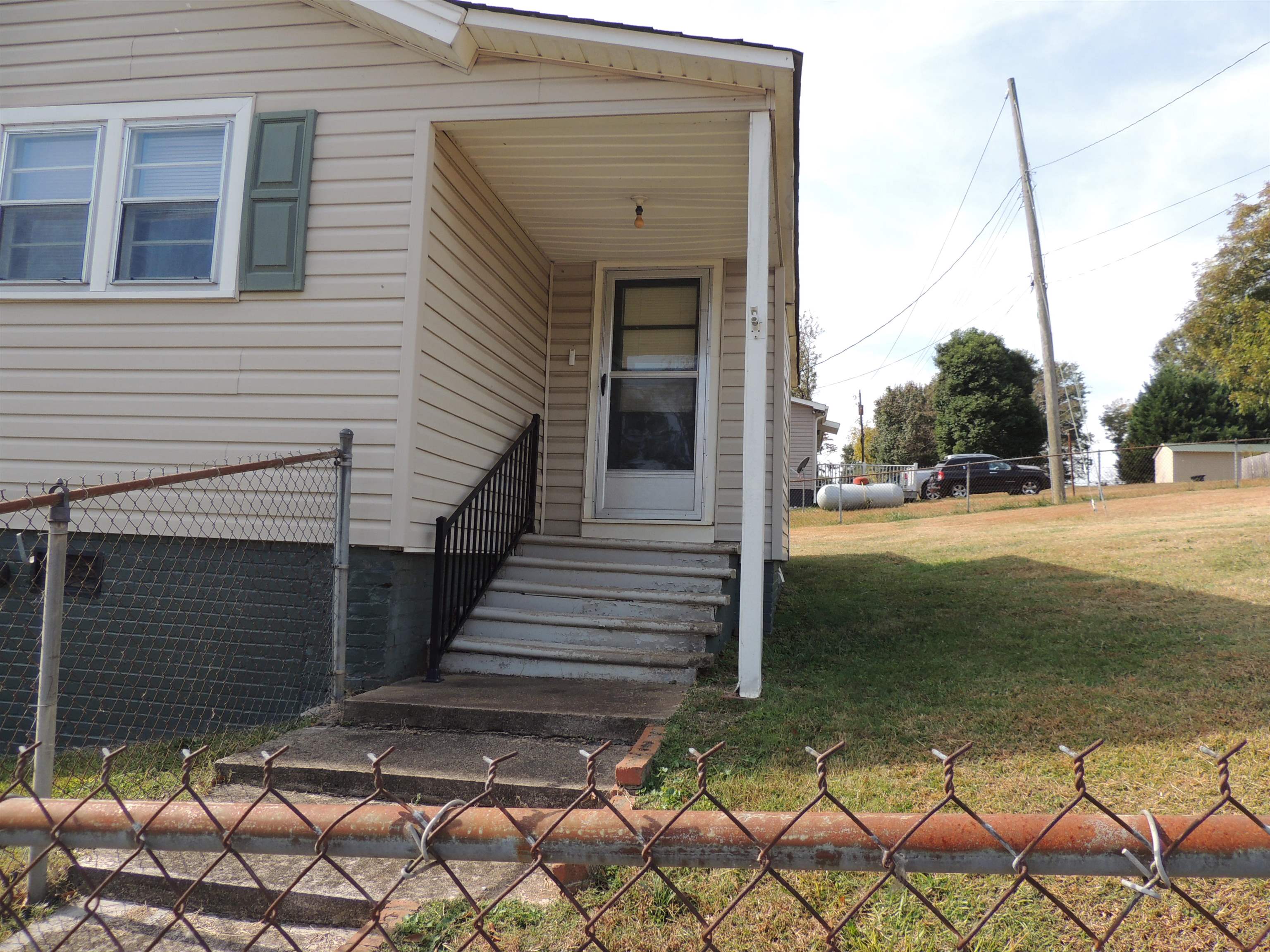 23 H Street Inman, SC 29349 - Photo 4 of 20