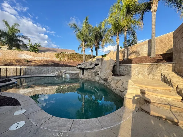 $1,050,000 | 11818 Amethyst Court, Jurupa Valley, CA 91752