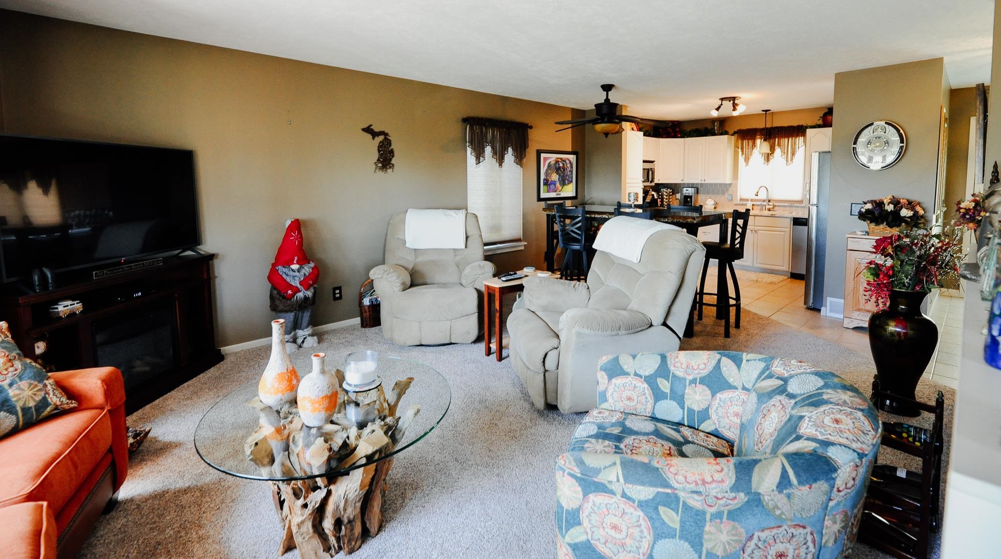 11255 East Fort Road, Unit H1 Suttons Bay, MI 49682 - Photo 13 of 49