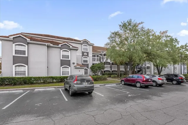 $170,000 | 13838 Fairway Island Drive, Unit 1412, Orlando, FL 32837