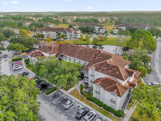 $170,000 | 13838 Fairway Island Drive, Unit 1412, Orlando, FL 32837