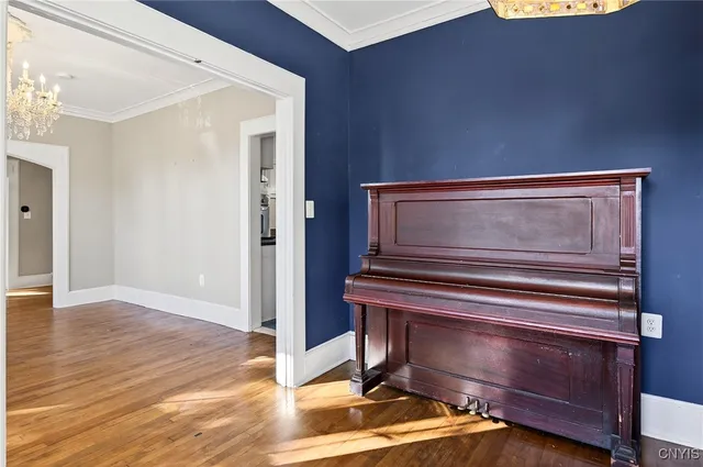 $289,900 | 201 Lincoln Park Drive, Syracuse, NY 13203