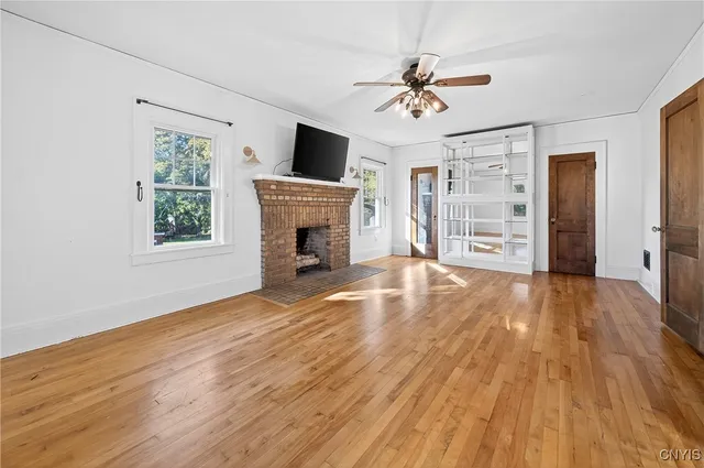 $289,900 | 201 Lincoln Park Drive, Syracuse, NY 13203