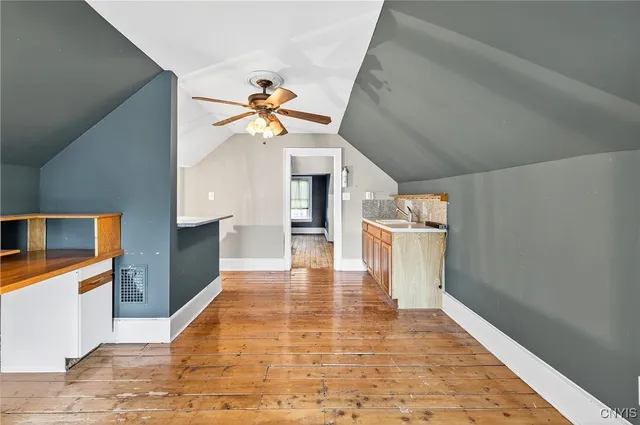 $289,900 | 201 Lincoln Park Drive, Syracuse, NY 13203