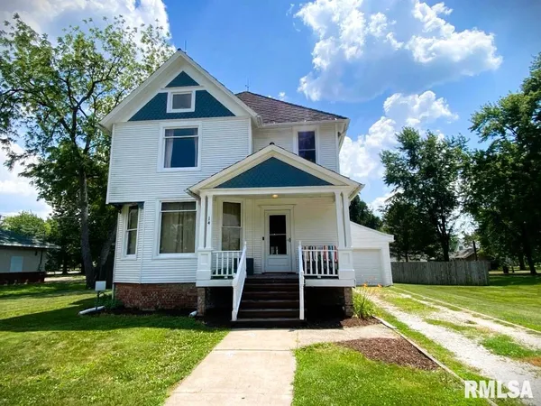 $148,500 | 14 West Market Street, Piper City, IL 60959