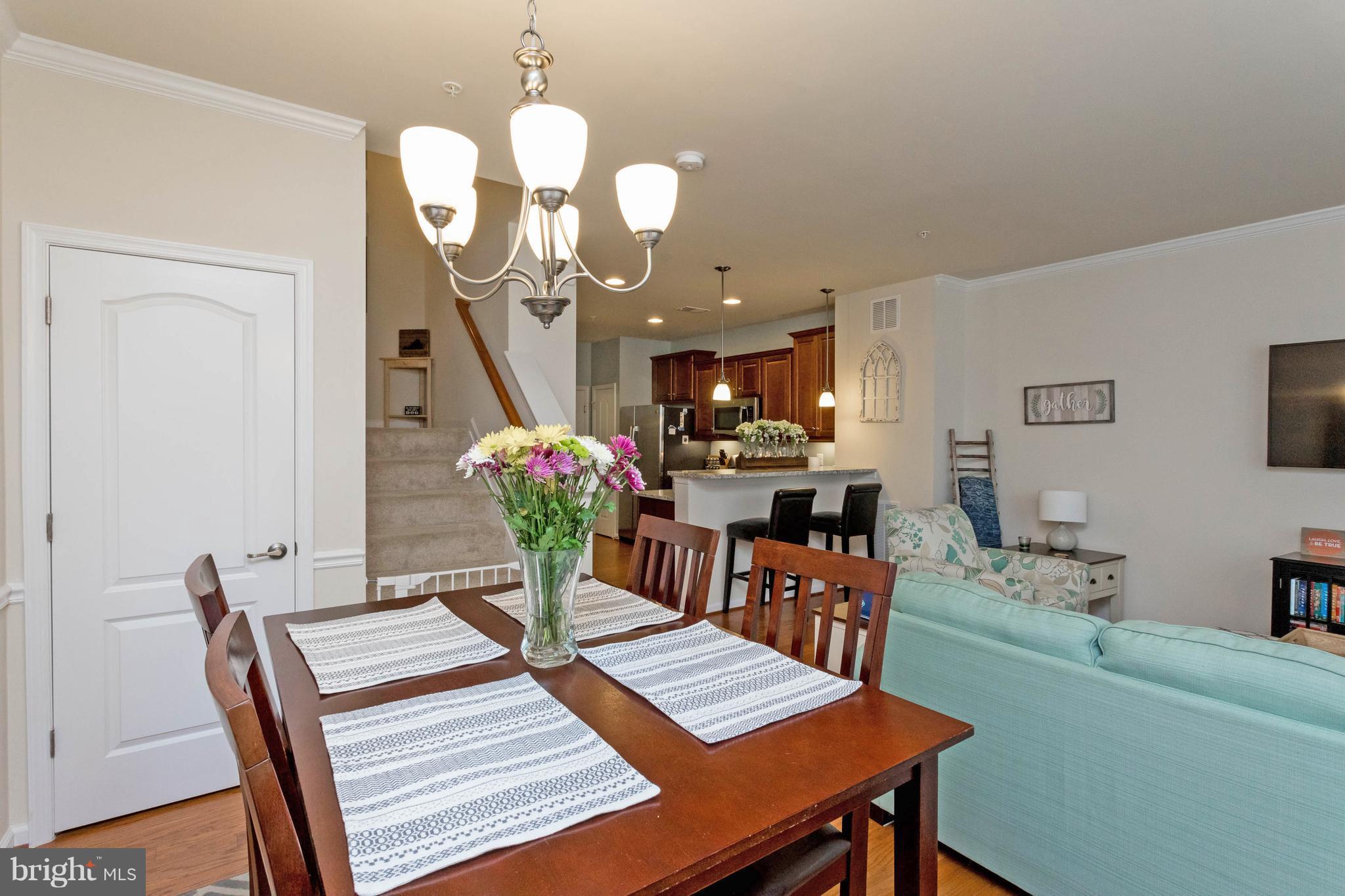 4710 Dane Ridge Circle Woodbridge, VA 22193 - Photo 11 of 30 Dining Room