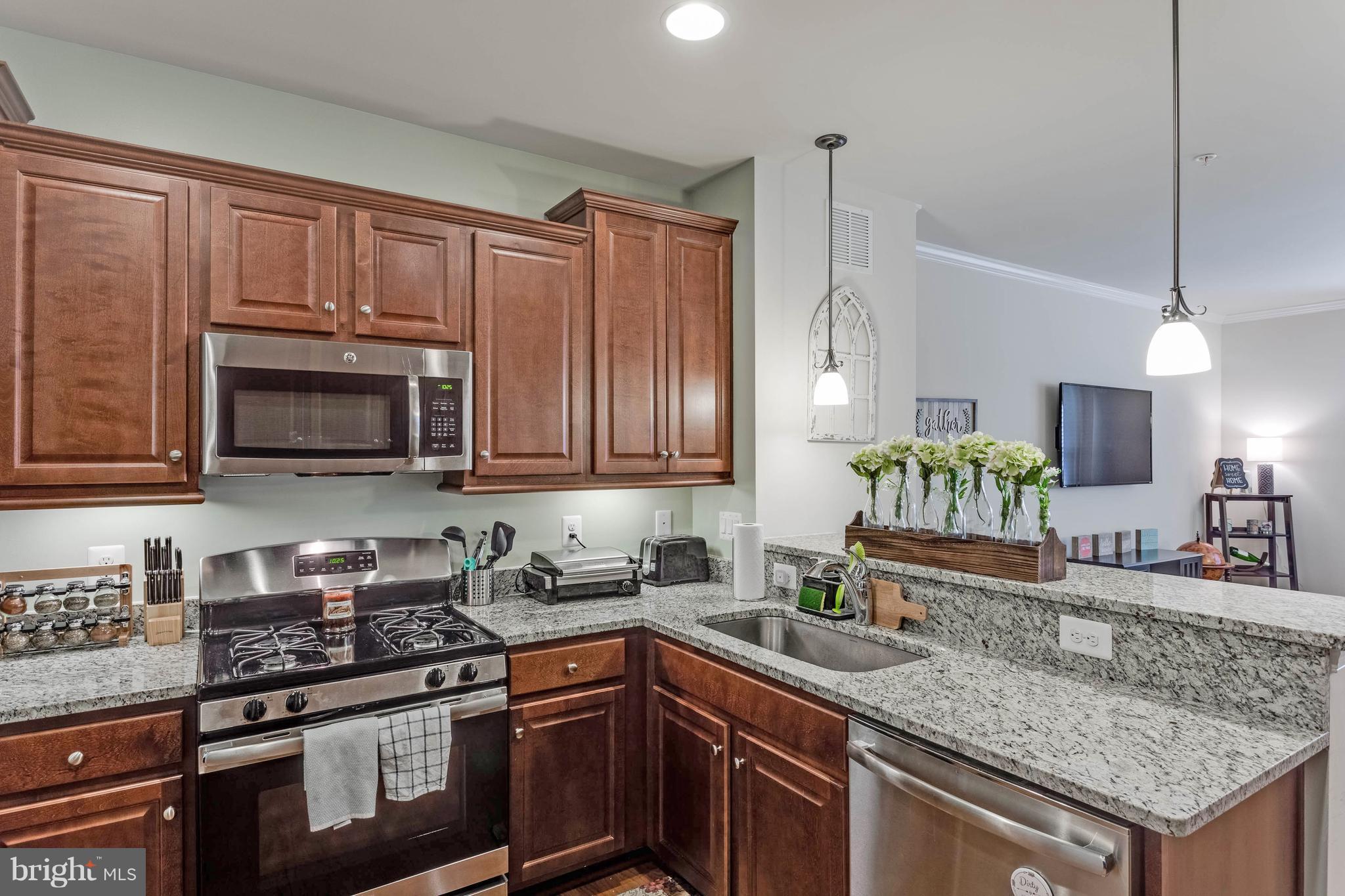 4710 Dane Ridge Circle Woodbridge, VA 22193 - Photo 12 of 30 Kitchen
