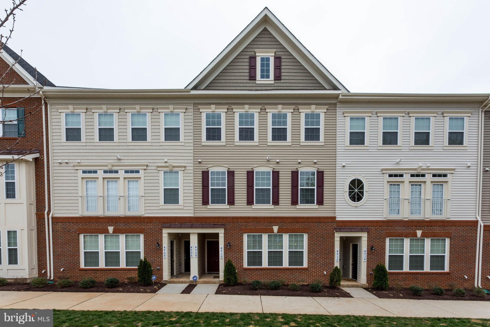 4710 Dane Ridge Circle Woodbridge, VA 22193 - Photo 3 of 30 Exterior (Front)