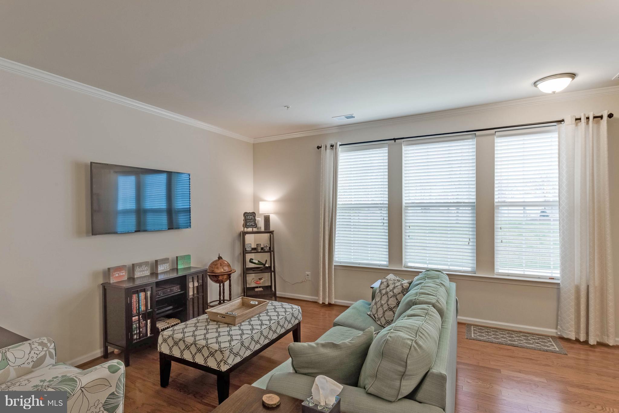 4710 Dane Ridge Circle Woodbridge, VA 22193 - Photo 7 of 30 Family Room