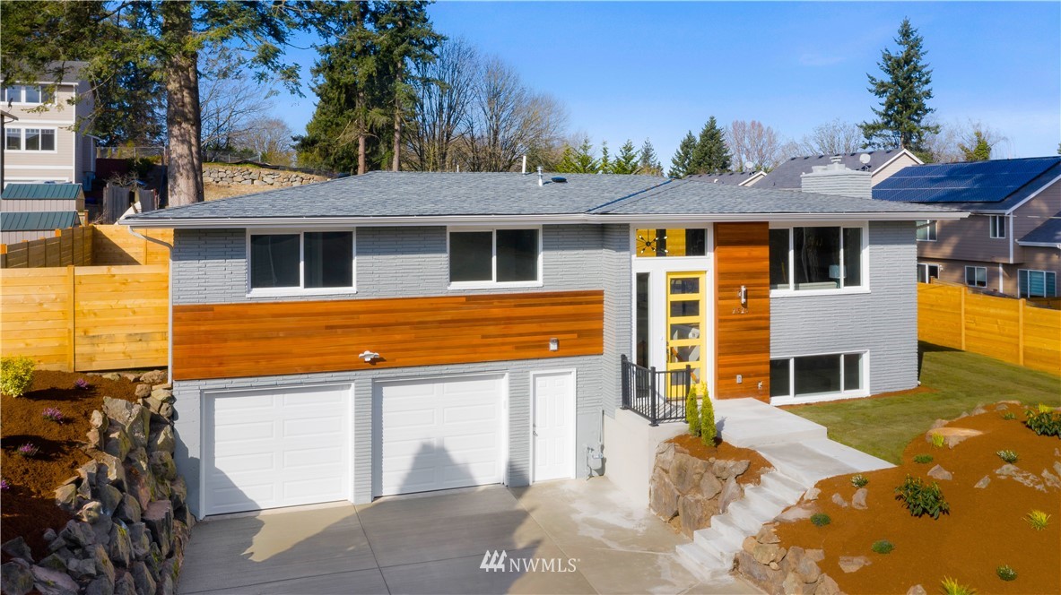 2525 Aberdeen Avenue Northeast Renton, WA 98056 - Photo 3 of 32 Gallery Image 3
