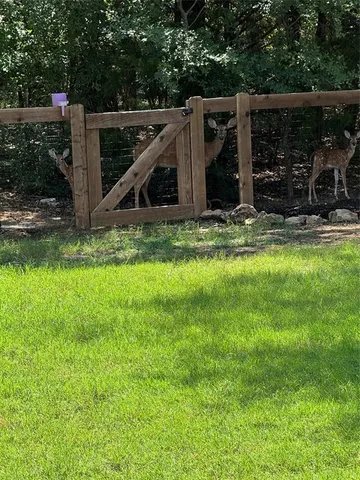 $350,000 | 312 Lone Tree Lane, Hickory Creek, TX 75065