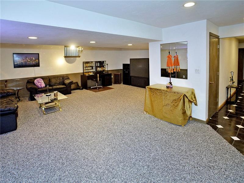 201 Harrison Road Turtle Creek, PA 15145 - Photo 19 of 25 Gallery Image 19