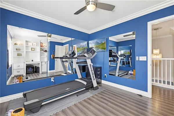$910,000 | 19890 Holly Drive, Saugus, CA 91350