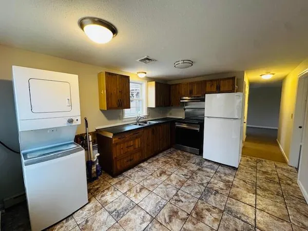 $2,600 | 470 East Falmouth Highway, Unit A, East Falmouth, MA 02536