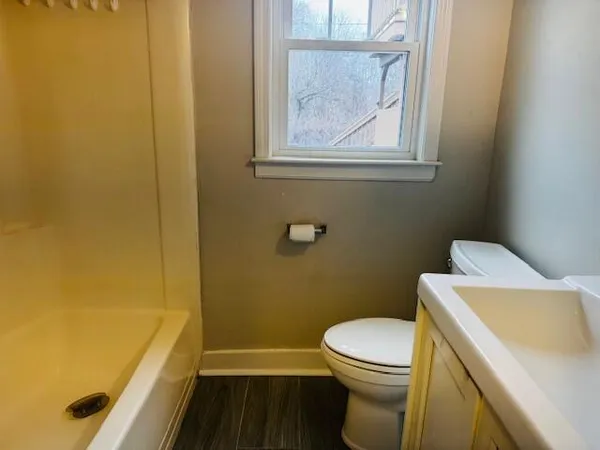 $2,600 | 470 East Falmouth Highway, Unit A, East Falmouth, MA 02536