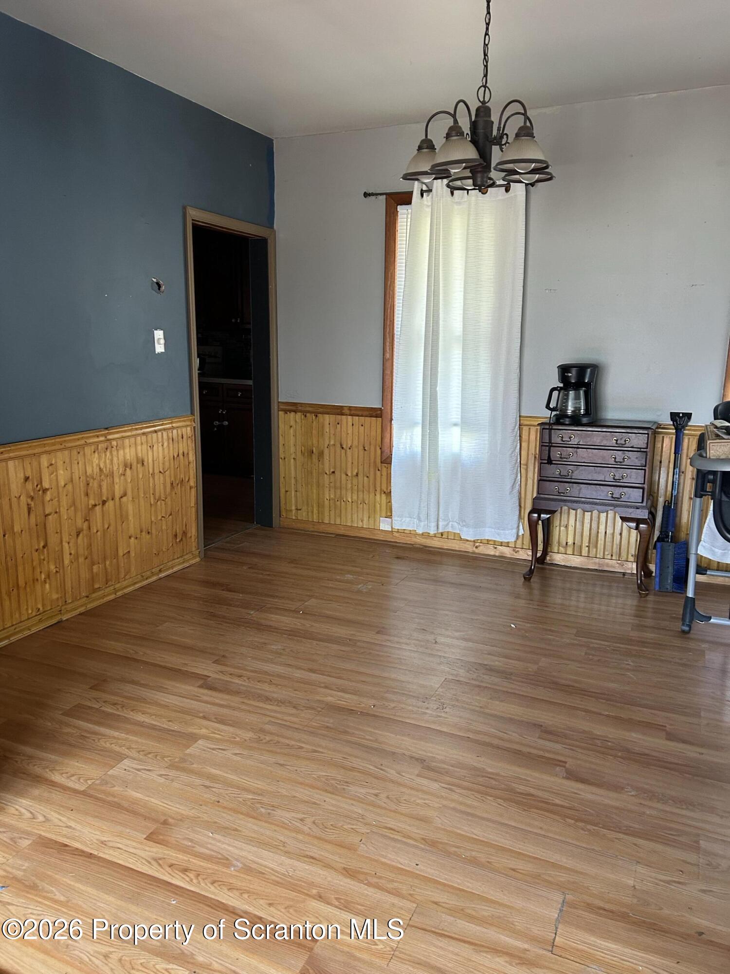 576 Main Street Archbald, PA 18403 - Photo 12 of 16 IMG_1610