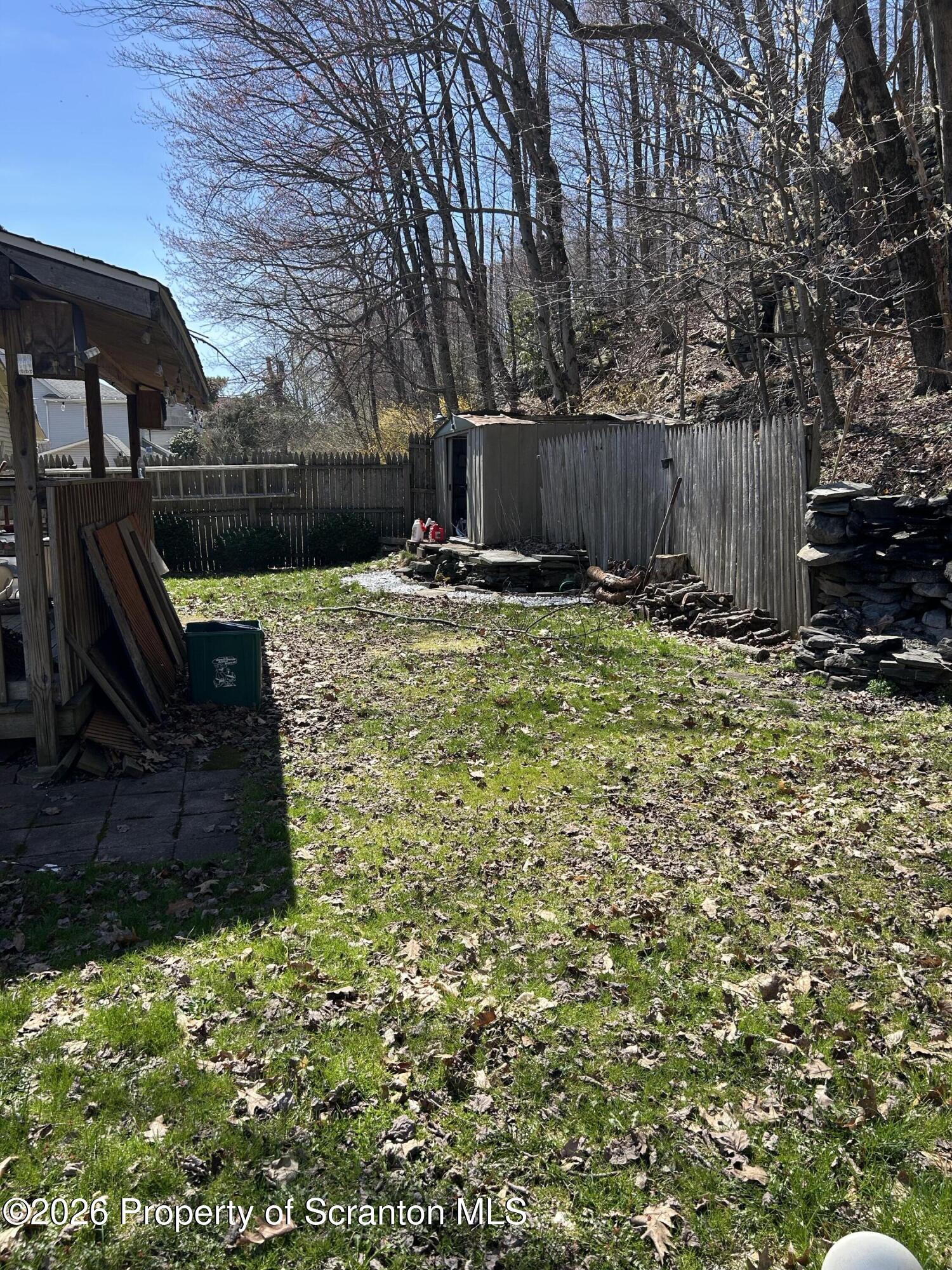 576 Main Street Archbald, PA 18403 - Photo 6 of 16 IMG_1616