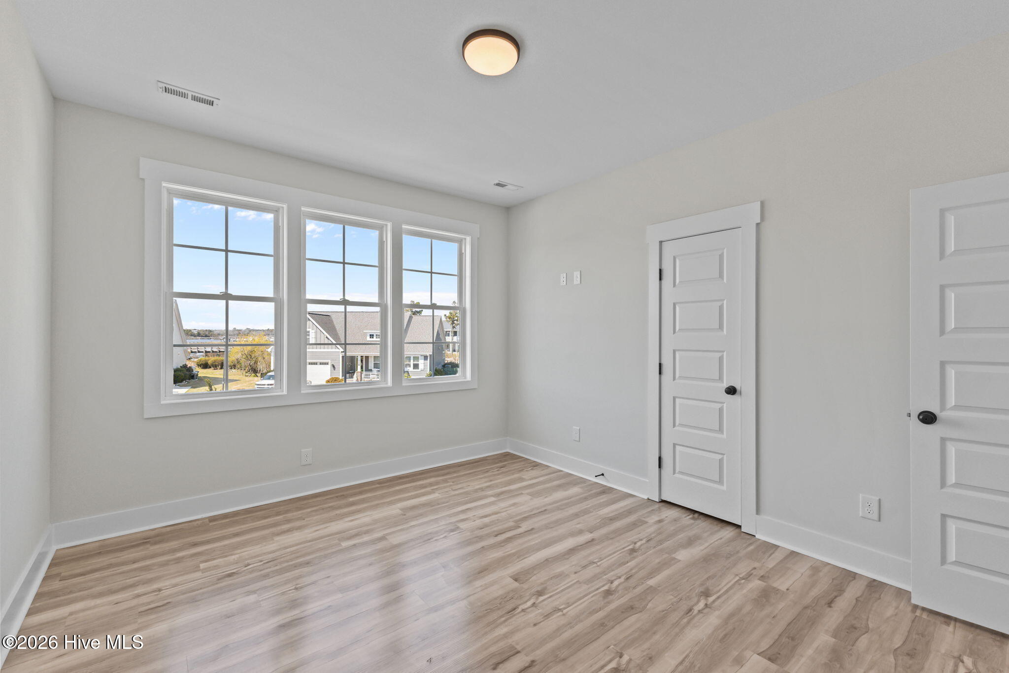 658 Fishermans Point Newport, NC 28570 - Photo 28 of 44 Bedroom 2 - 2nd level