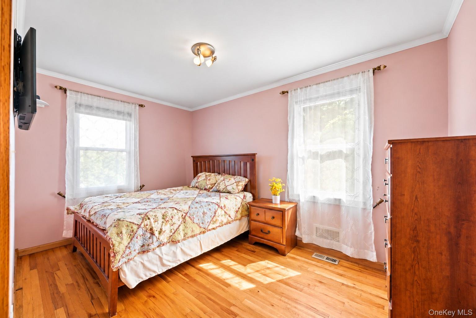 Gallery Image 6