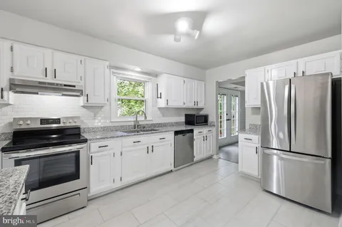 $458,900 | 3715 Pecan Court, Waldorf, MD 20602