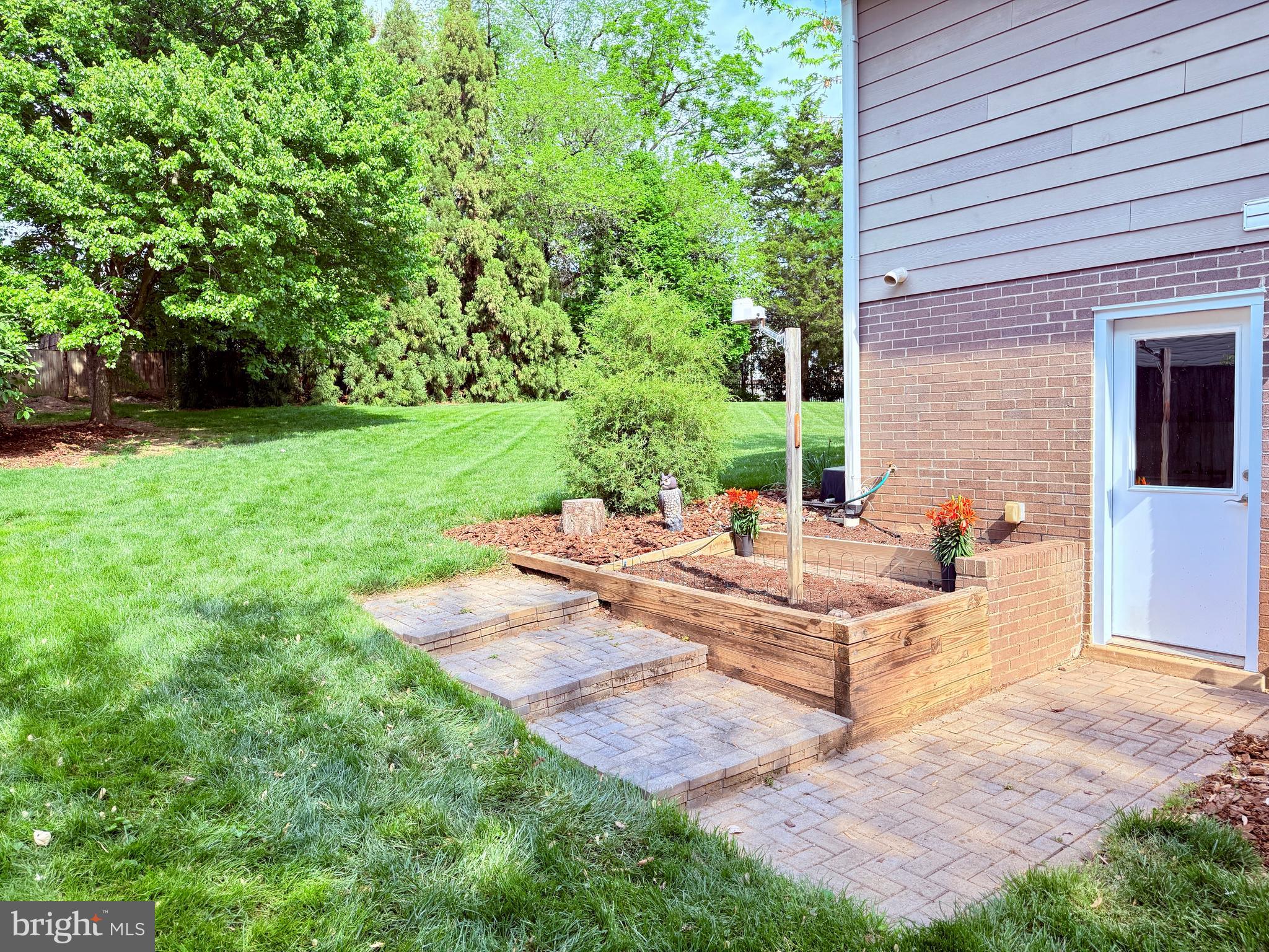 4510 Rhett Lane Fairfax, VA 22030 - Photo 12 of 19