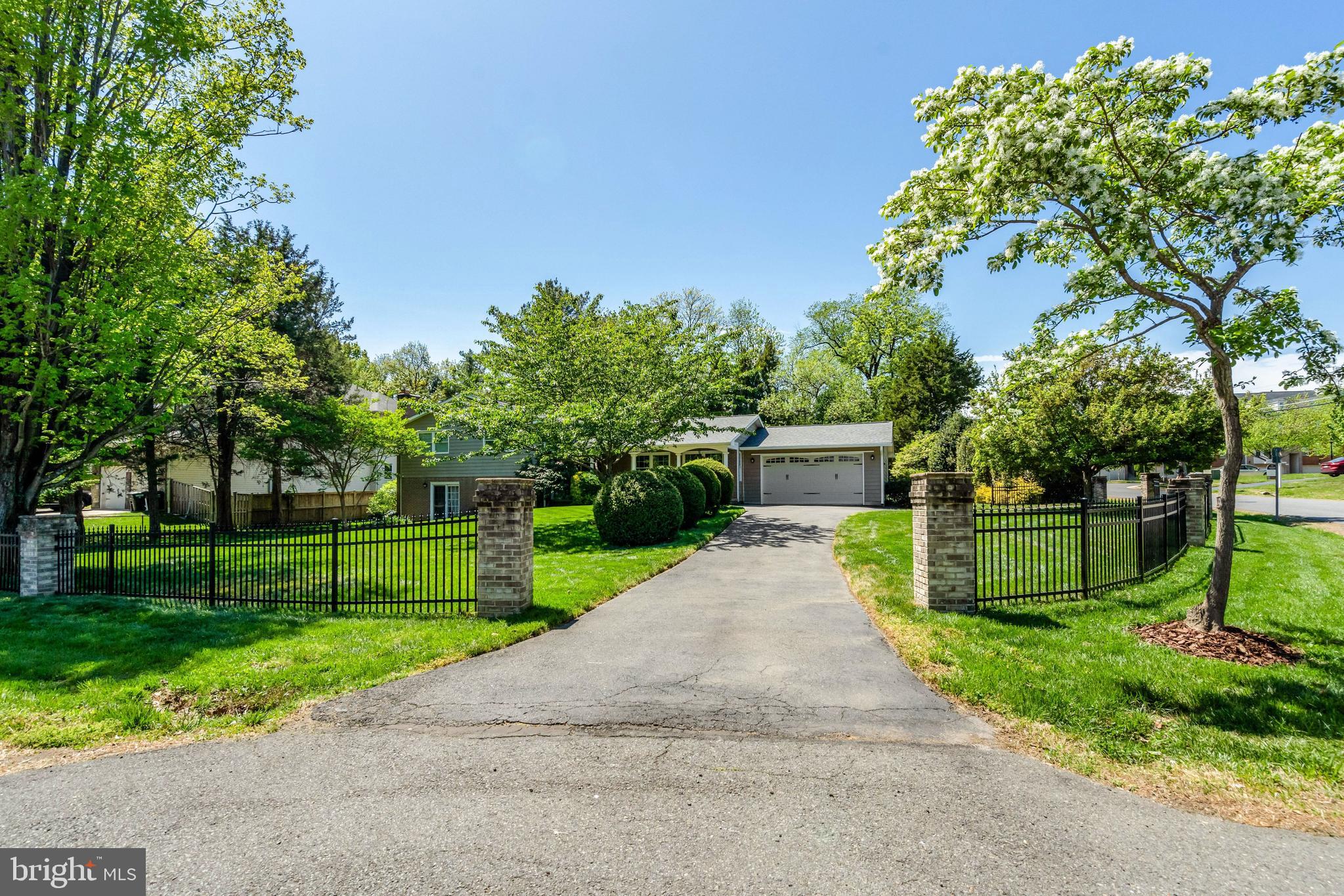 4510 Rhett Lane Fairfax, VA 22030 - Photo 13 of 19