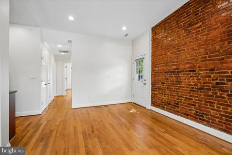 $675,000 | 1339 C Street Northeast, Washington, DC 20002