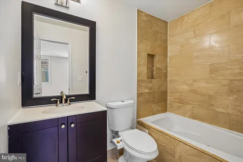 $675,000 | 1339 C Street Northeast, Washington, DC 20002