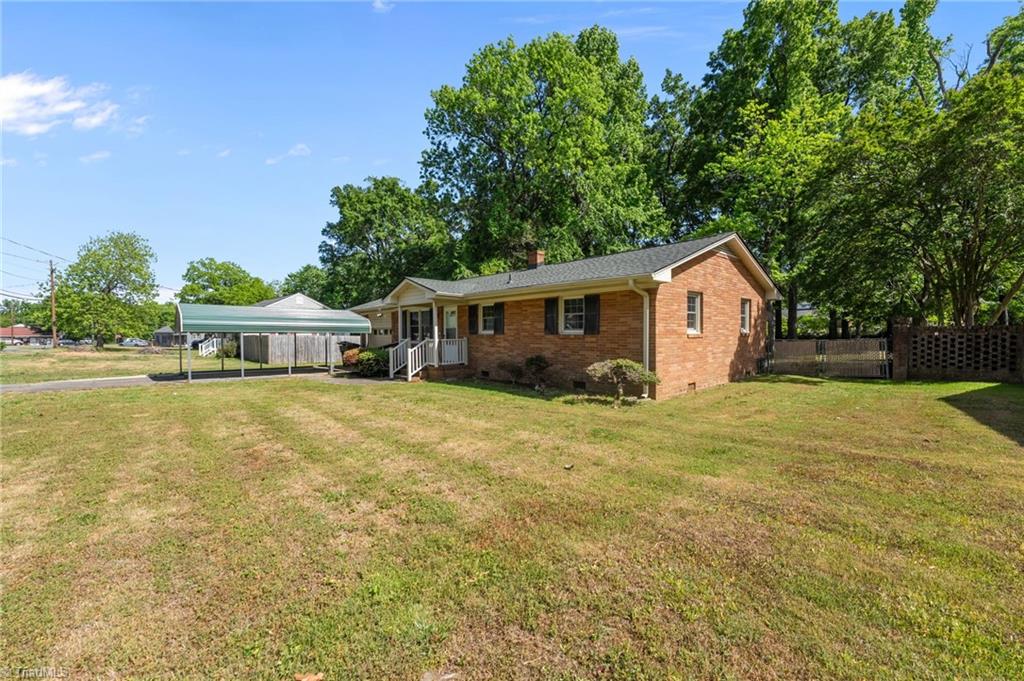 112 Florence Street Graham, NC 27253 - Photo 2 of 29