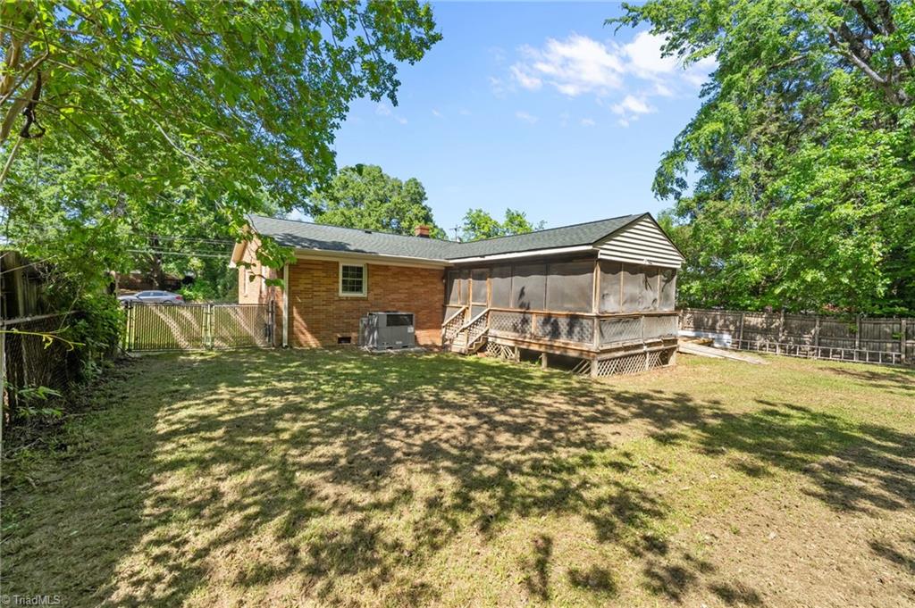 112 Florence Street Graham, NC 27253 - Photo 28 of 29