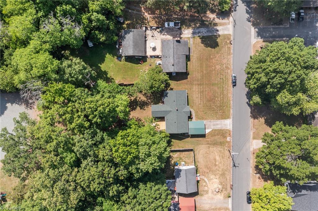 112 Florence Street Graham, NC 27253 - Photo 5 of 29