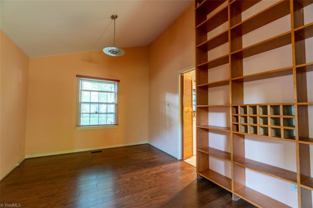 1709 Three Meadows Road Greensboro, NC 27455 - Photo 11 of 28 Gallery Image 11