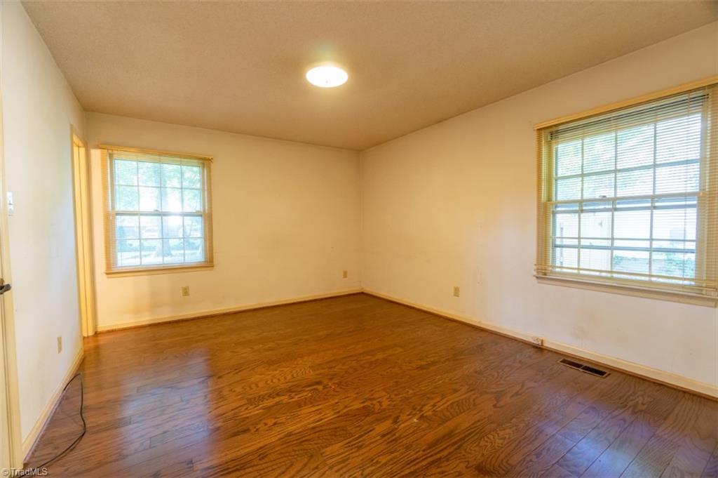1709 Three Meadows Road Greensboro, NC 27455 - Photo 25 of 28 Gallery Image 25