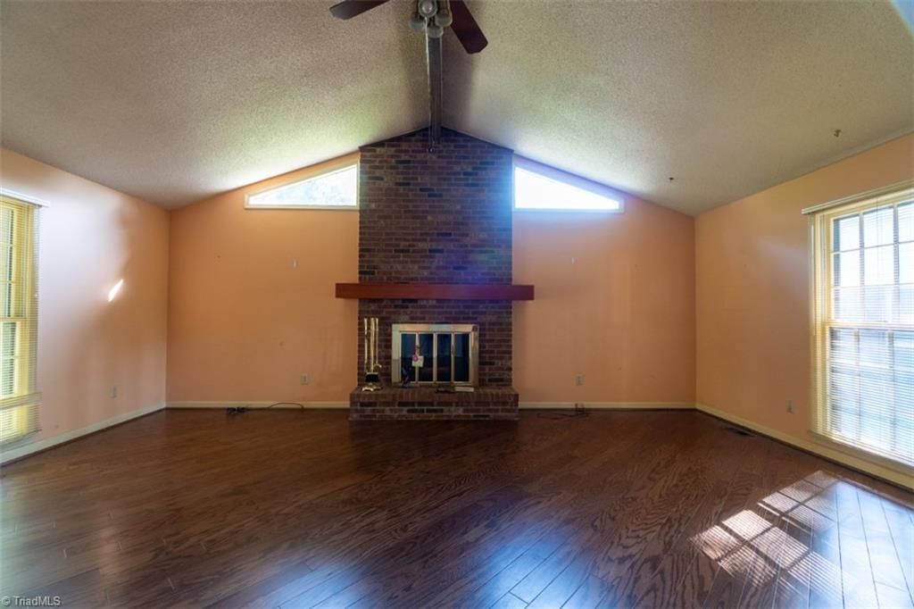 1709 Three Meadows Road Greensboro, NC 27455 - Photo 8 of 28 Gallery Image 8