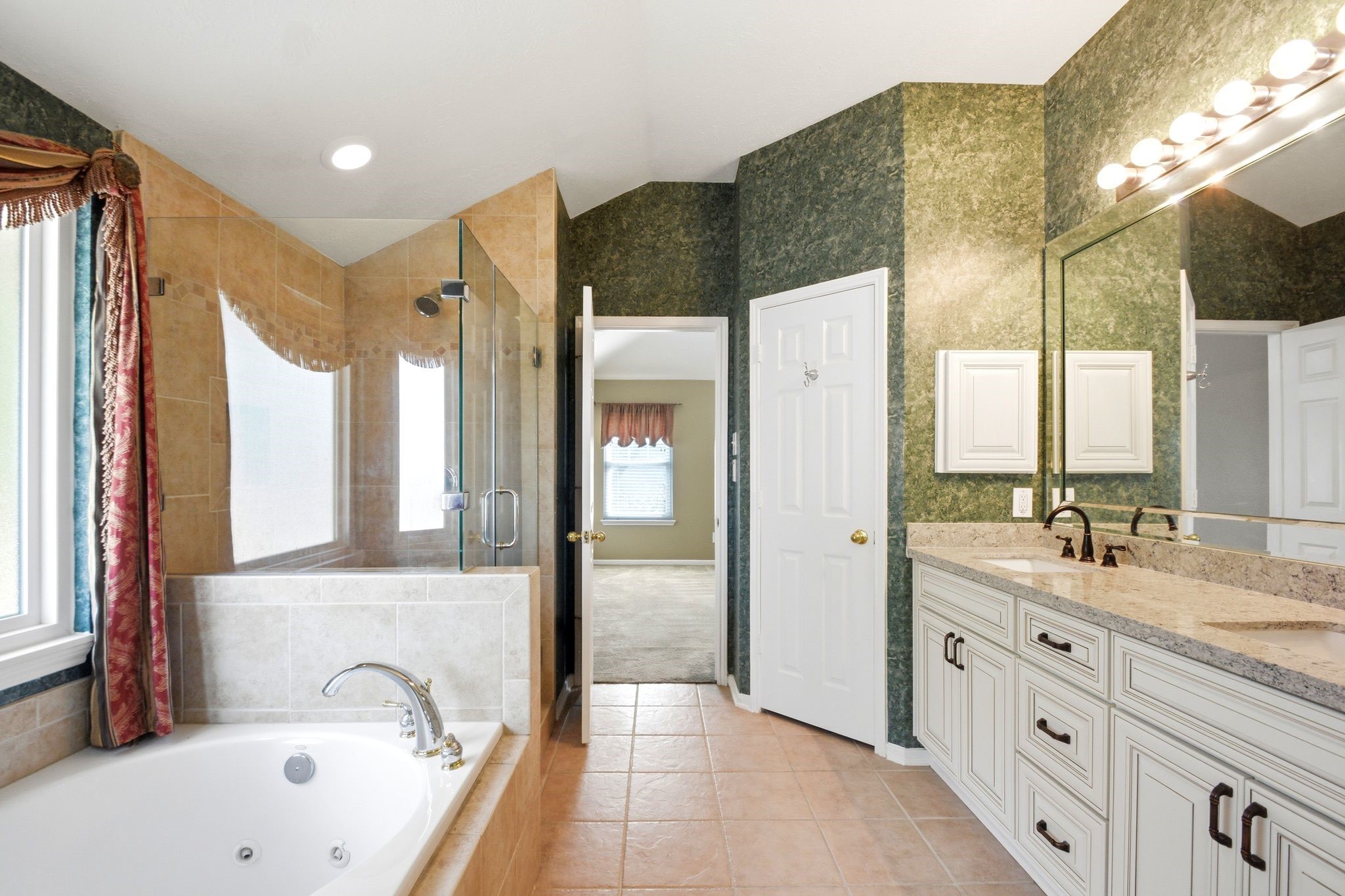 2718 Honeysuckle Walk Spring, TX 77388 - Photo 26 of 44