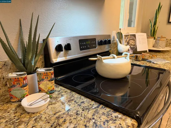 $369,000 | 1505 Kirker Pass Road, Unit 119, Concord, CA 94521