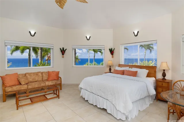 $6,200,000 | 31-212 Hawaii Belt Road, Hakalau, HI 96710