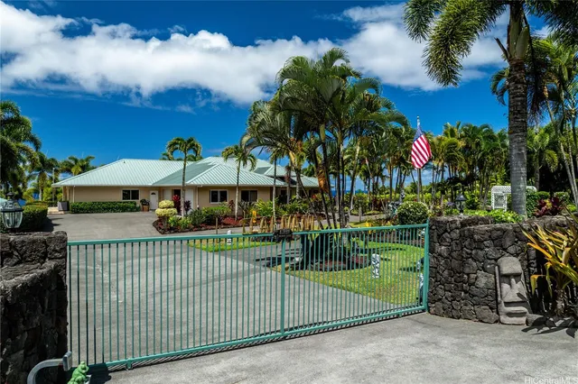 $6,200,000 | 31-212 Hawaii Belt Road, Hakalau, HI 96710