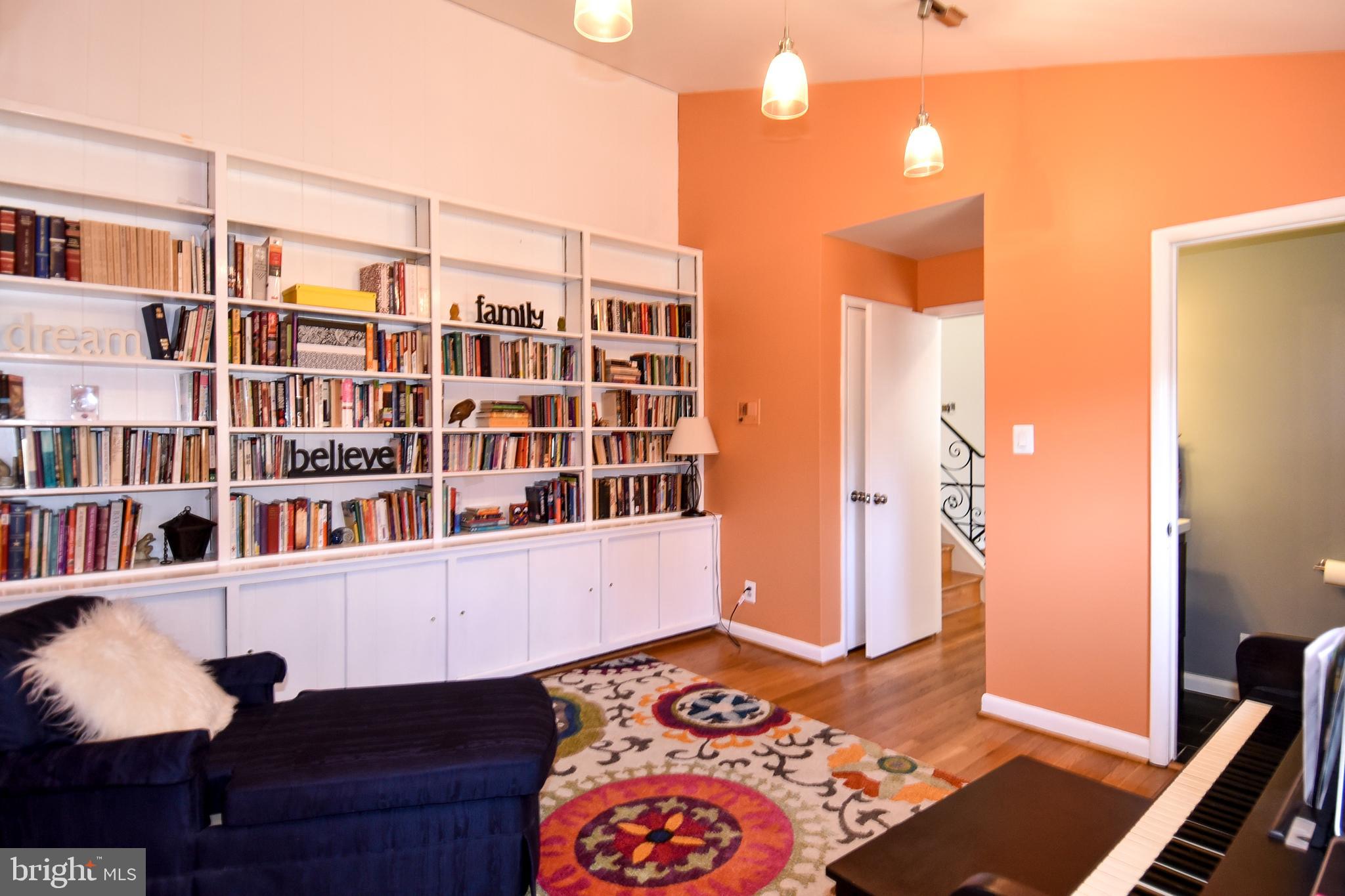 11307 Clara Street Silver Spring, MD 20902 - Photo 11 of 34 Gallery Image 11