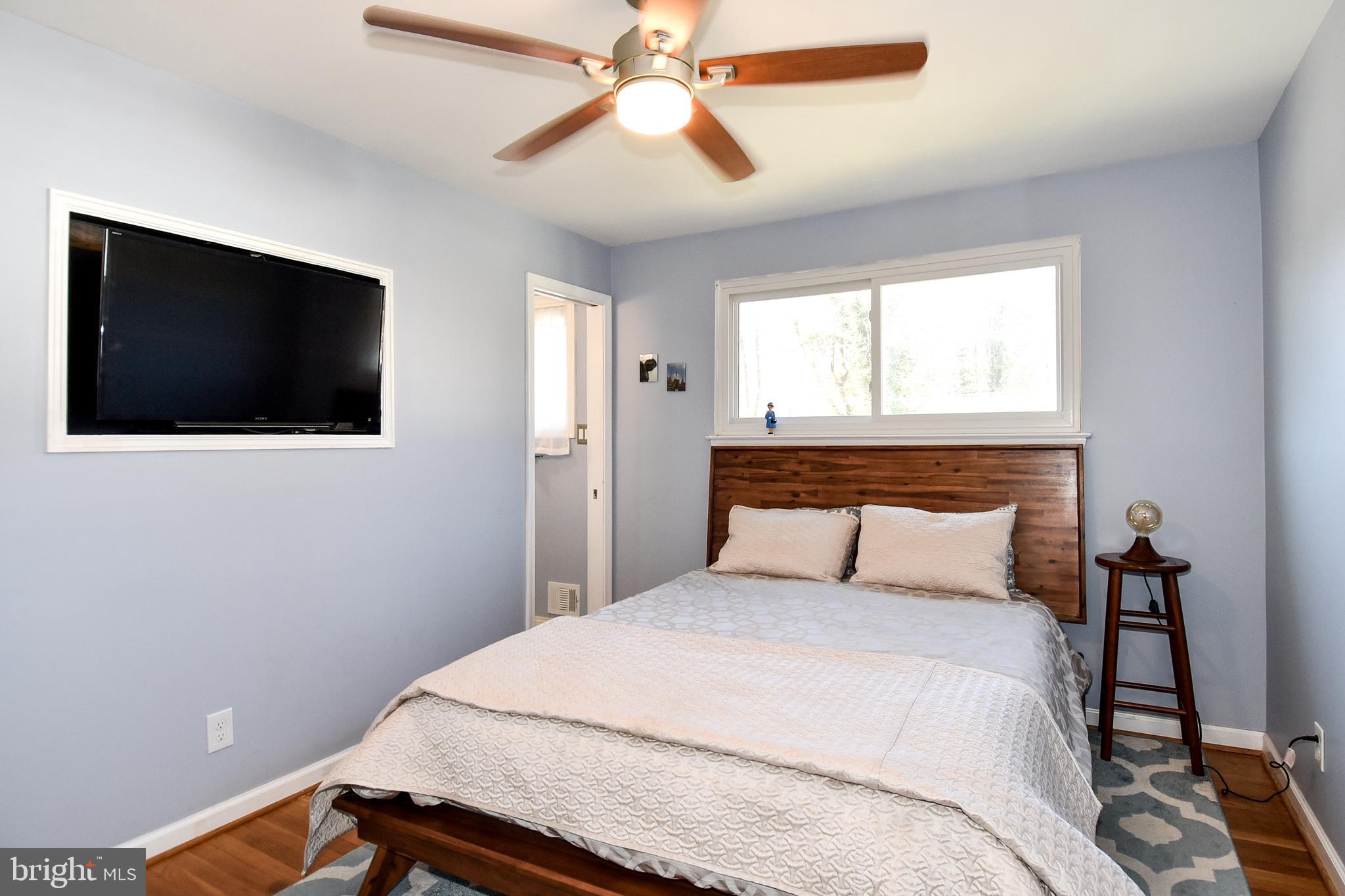 11307 Clara Street Silver Spring, MD 20902 - Photo 14 of 34 Gallery Image 14