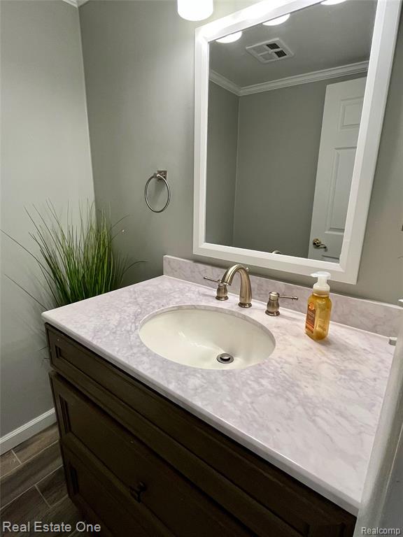 1403 Oakbrook Rochester Hills, Unit 93 Rochester, MI 48307 - Photo 17 of 20