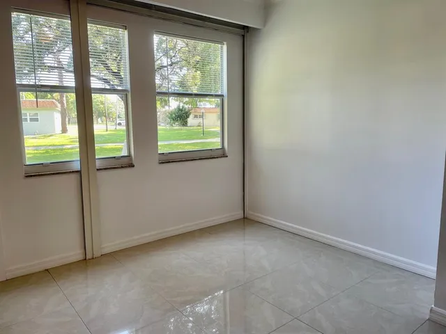 $1,750 | 608 Southwest Natura Boulevard, Unit 109, Deerfield Beach, FL 33441