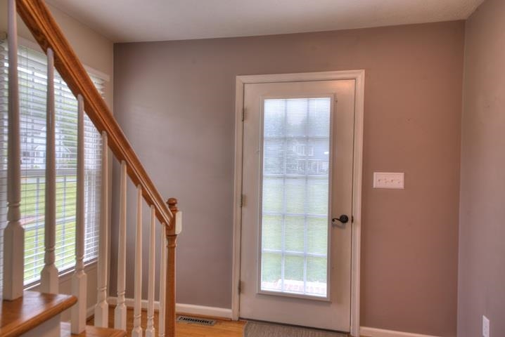 152 Nottingham Lane Waynesboro, VA 22980 - Photo 5 of 38