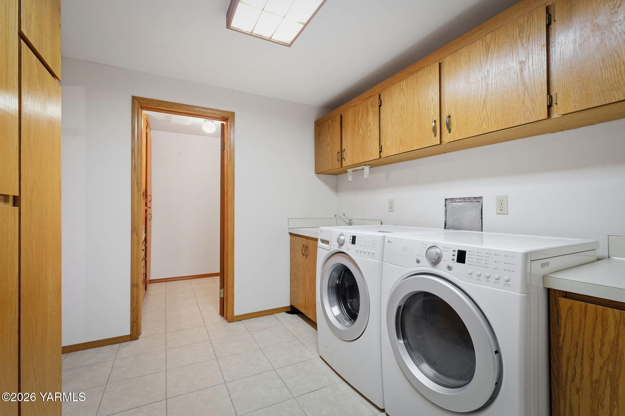3409 Goodman Road Yakima, WA 98903 - Photo 28 of 34 Cuevas_260309_GoodmanRd_Yakima_33