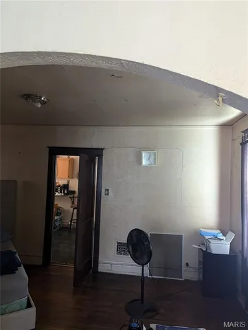 $28,000 | 3068 Marcus Avenue, St. Louis, MO 63115