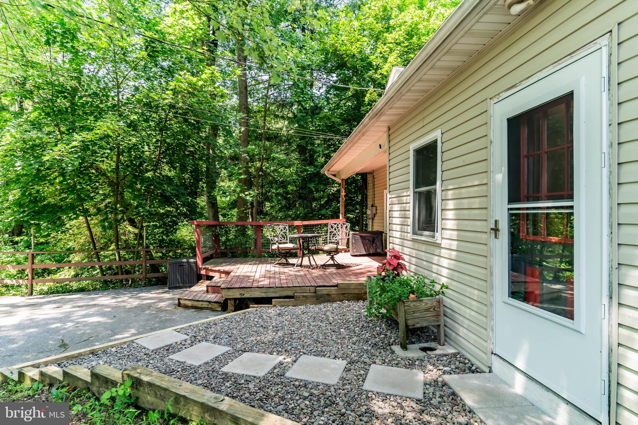 69 Pine Hill Road Enola, PA 17025 - Photo 2 of 29